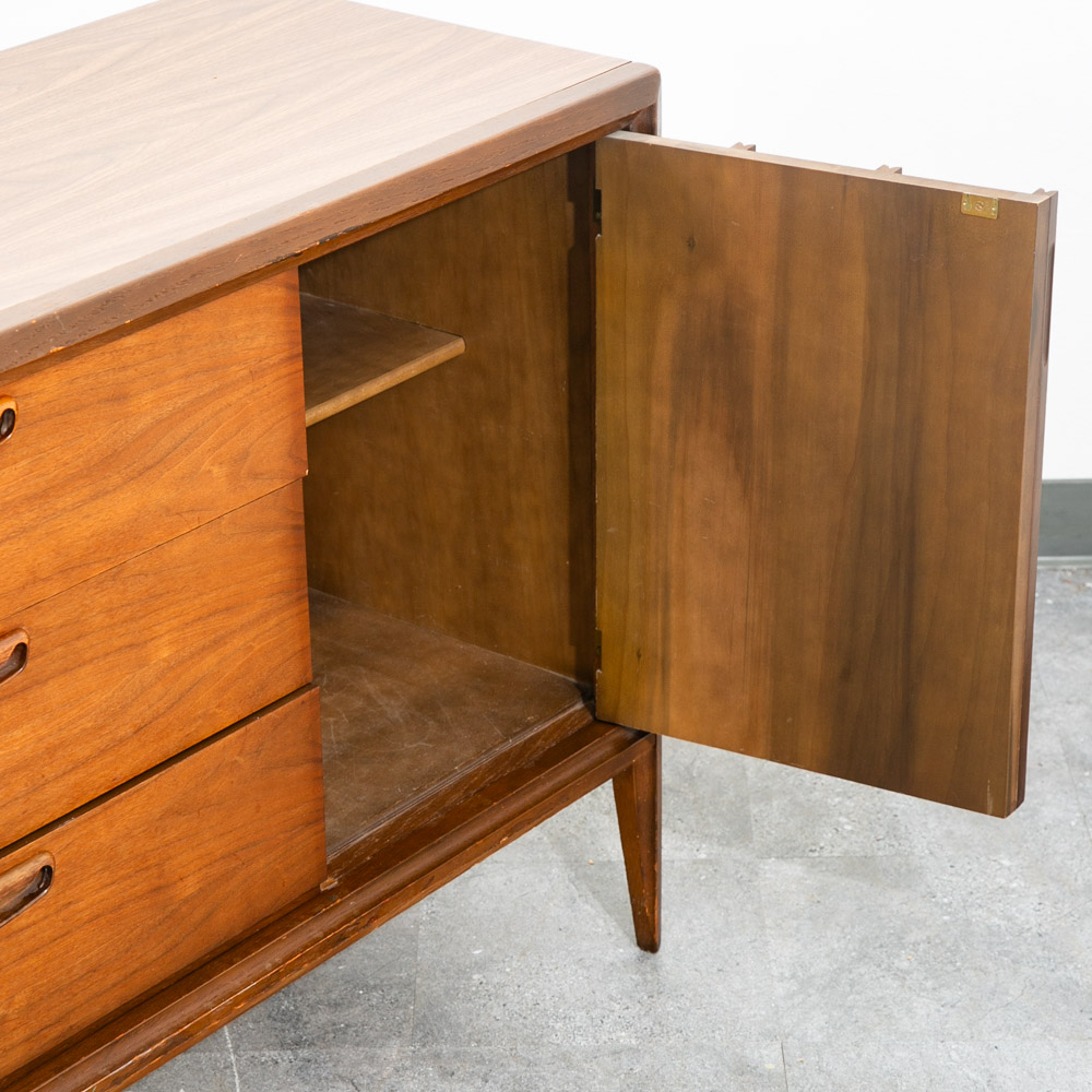Mid Century Modern Dresser Credenza Keller 3 Drawer Walnut Vintage Danish Mcm - Image 8