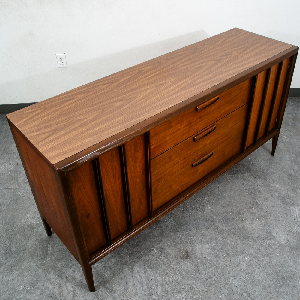 Mid Century Modern Dresser Credenza Keller 3 Drawer Walnut Vintage Danish Mcm - Image 5