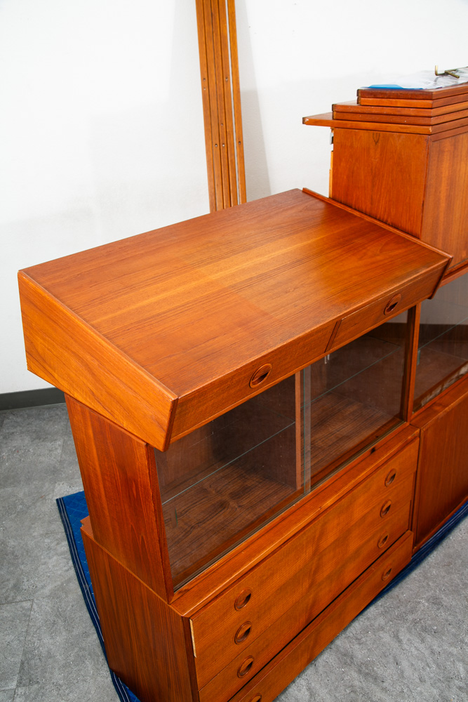 Mid Century Danish Modern Wall Unit 4 bay Teak HG Hansen Guldborg Modular Desk - Image 7
