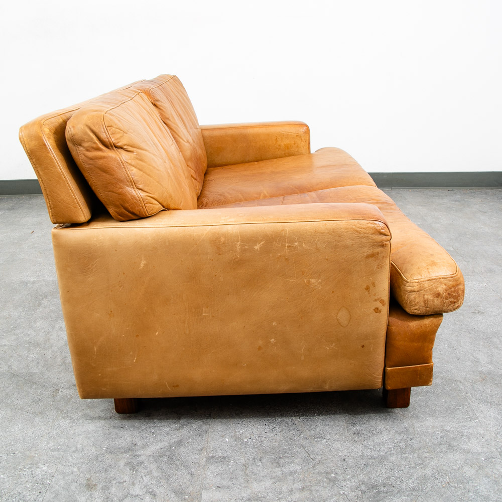 Mid Century Danish Modern Sofa Settee 2 Seater Tan Vante Leather Cognac Couch - Image 3