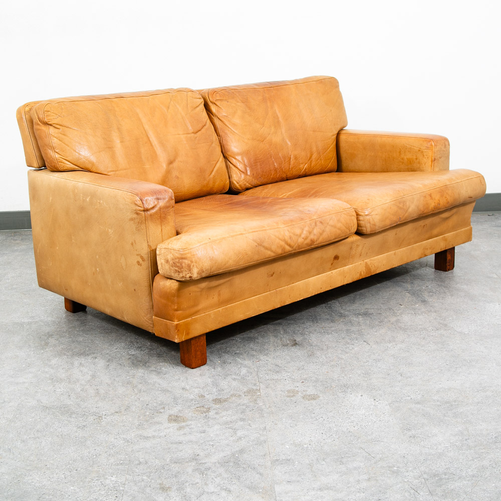Mid Century Danish Modern Sofa Settee 2 Seater Tan Vante Leather Cognac Couch - Image 9