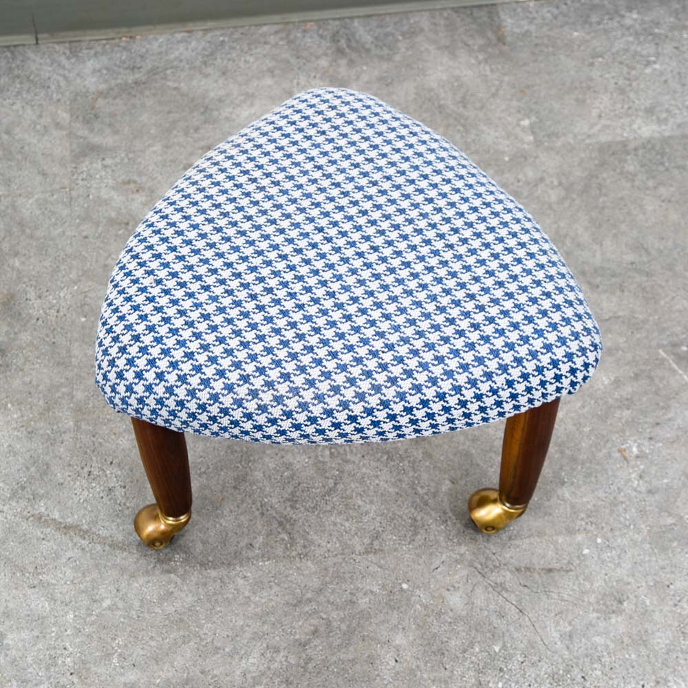 Mid Century Danish Modern Tripod Ottoman 3 legs Wood Rolling Blue White Triangle - Image 3