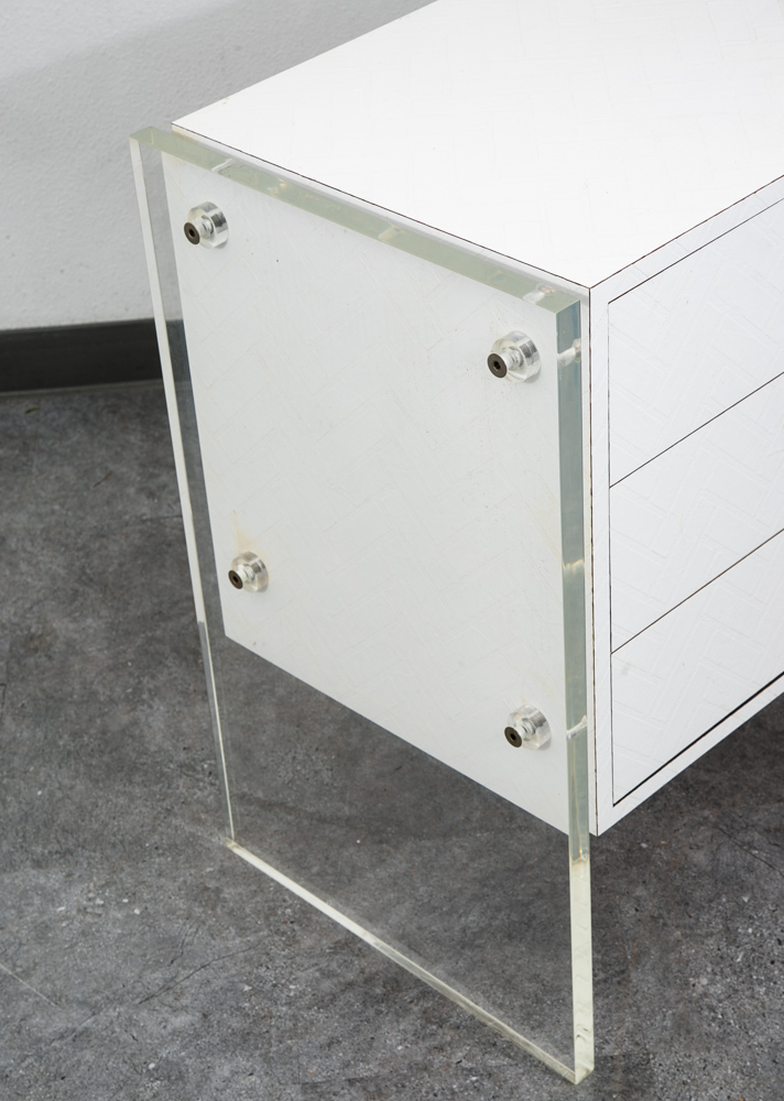 Mid Century Modern Chest Drawers Dresser 3 Drawer Lucite White 1970s Retro Mcm - Image 9