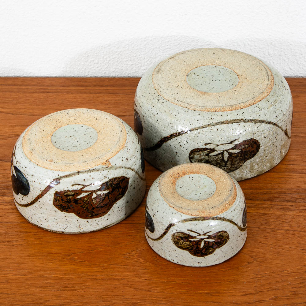 Mid Century Modern Nesting Bowls Japanese Stoneware Set of 3 Ceramic Otagiri - Image 2