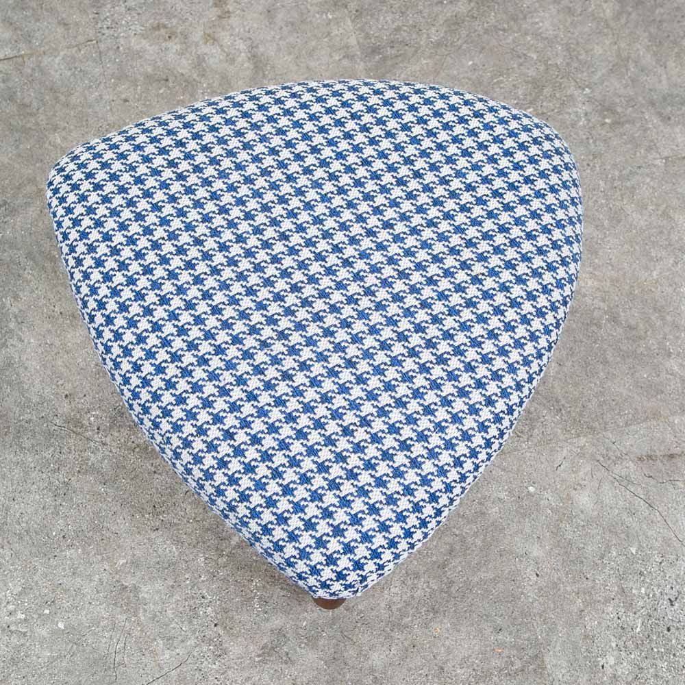 Mid Century Danish Modern Tripod Ottoman 3 legs Wood Rolling Blue White Triangle - Image 5