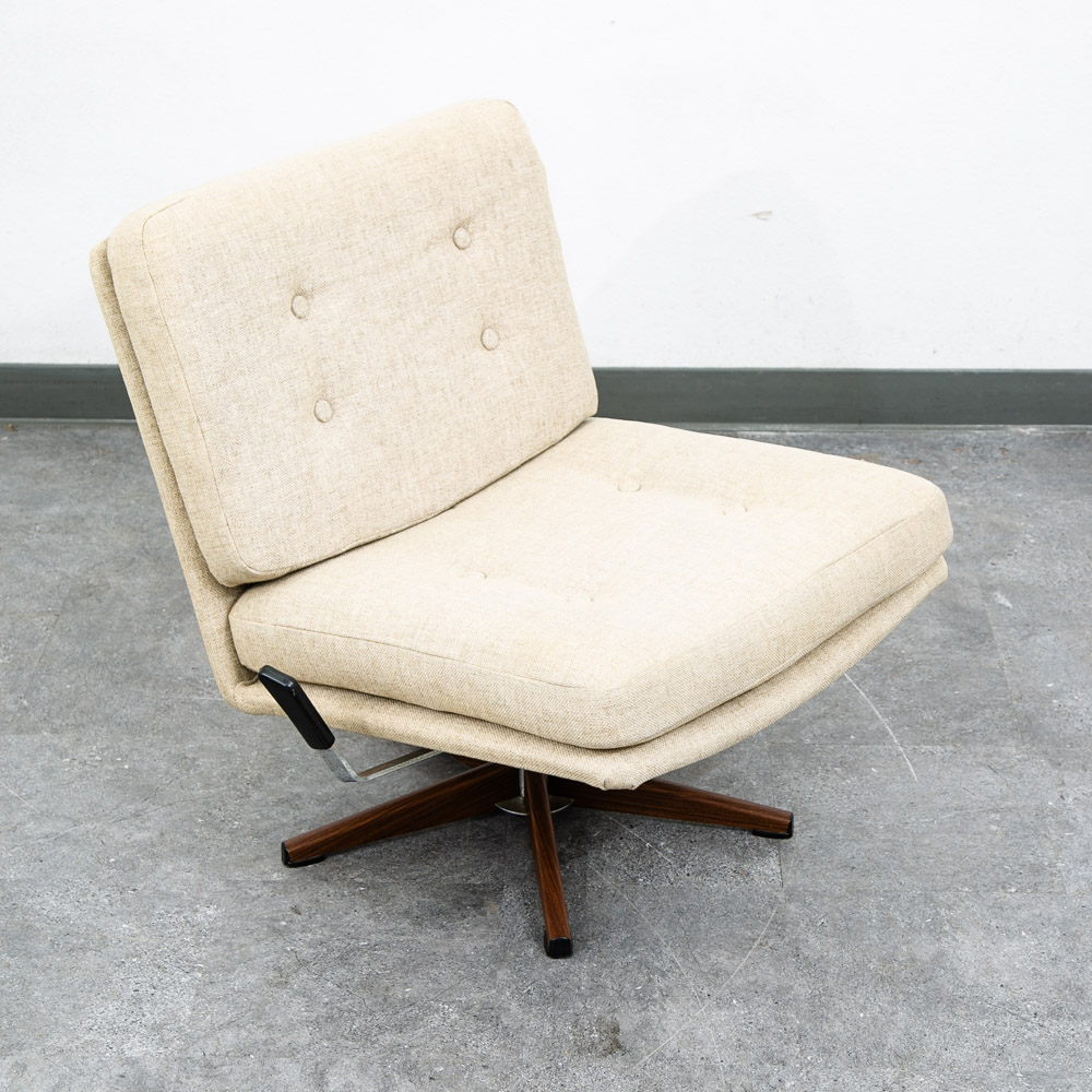 Mid Century Danish Modern Lounge Chair Tan Swivel Denmark Swivel Slatte Sweden - Image 9