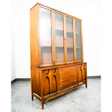 Mid Century Modern Credenza China Cabeint Broyhill Brasilia Display Vintage Mcm