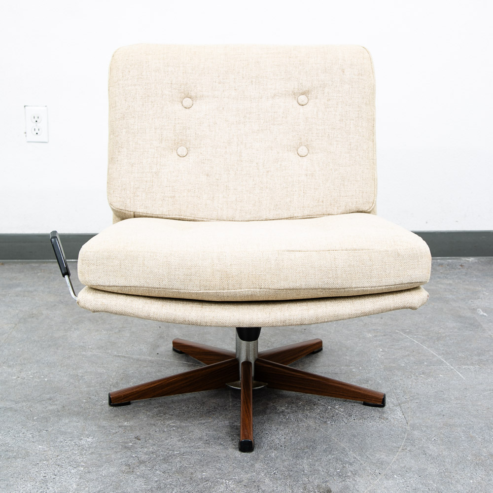 Mid Century Danish Modern Lounge Chair Tan Swivel Denmark Swivel Slatte Sweden - Image 2